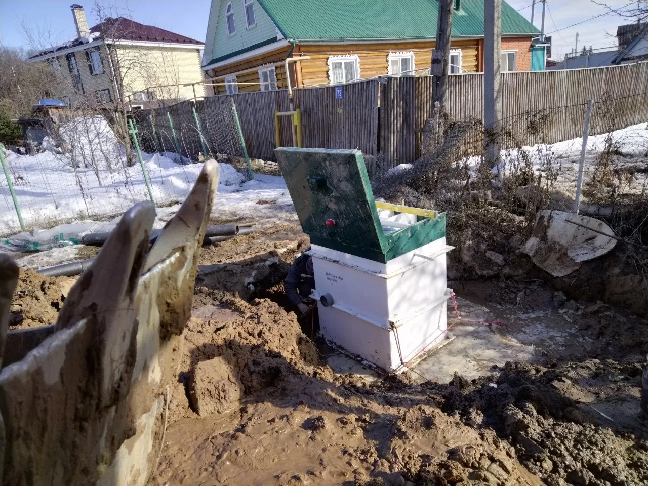 Установка Юнилос 4+ с фильтрующими колодцами в снт “Совет”